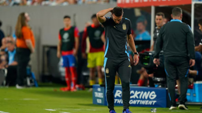 Sorpresa: Scaloni no podrá dirigir a la Selección Argentina ante Perú