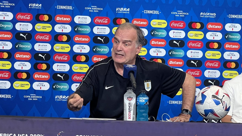 Bielsa en llamas: "Cómo no vas a defender a tu madre"