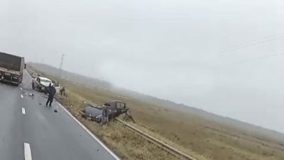 Tragedia en Santo Tomé: cinco muertos en un choque entre un auto y una camioneta