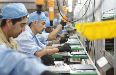 Industriales advierten "caída estrepitosa" y trabajan con la mínima capacidad