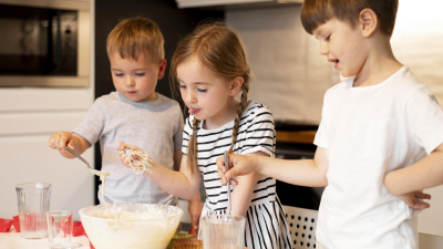 Tres recetas fáciles para hacer con los chicos en casa