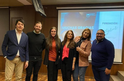Organizan charlas sobre educación financiera y lo que más les preguntan es sobre cómo invertir