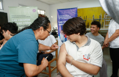 Dengue: desde hoy vacunan a las personas nacidas entre 1995 y 2009