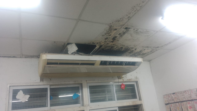 Familias alertan que hay paredes electrificadas en una escuela