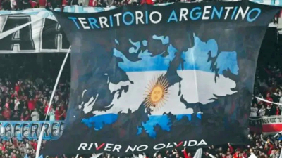 Diana Mondino enfrentó a Conmebol por la prohibición de banderas con las Islas Malvinas