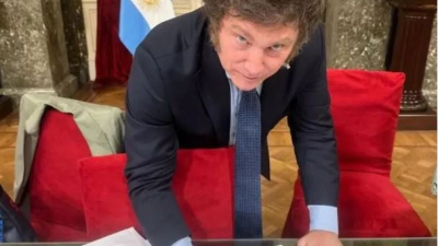 Javier Milei vetó la Ley de Financiamiento Universitario