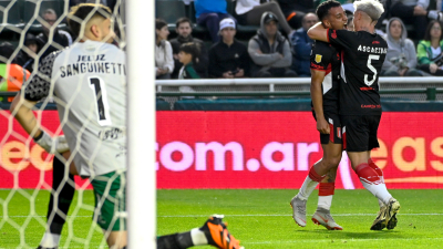 Estudiantes derrotó a Banfield en el cierre de la fecha 17