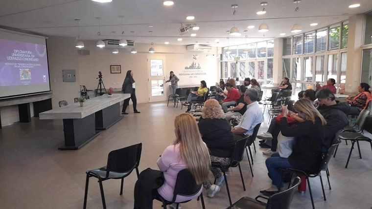 Diplomatura Liderazgo Comunitario.jpg