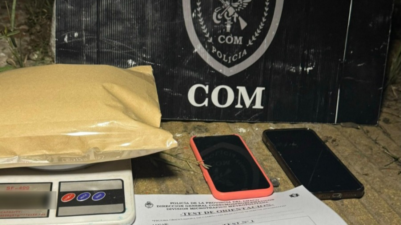 Circulaban con marihuana y en un vehículo robado en Santa Fe: fueron detenidos en el centro de Resistencia