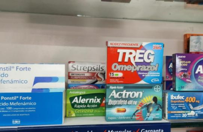 Farmacéuticos advierten: "¿Quién se hará cargo de lo que se vende en un kiosco?"