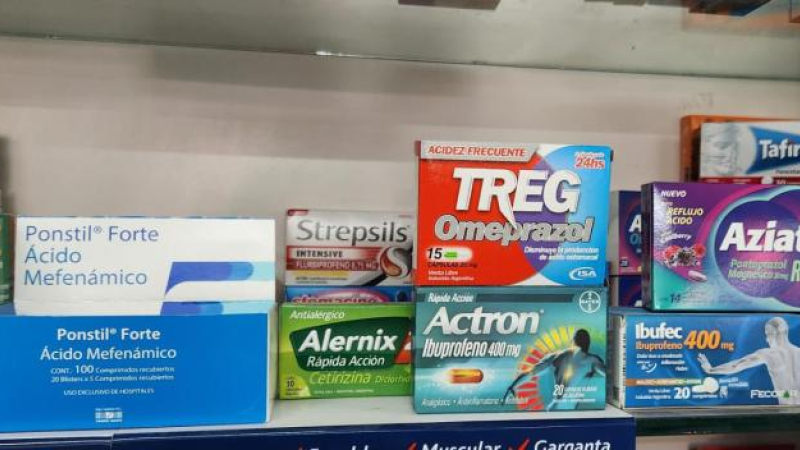 Farmacéuticos advierten: "¿Quién se hará cargo de lo que se vende en un kiosco?"