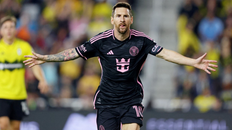 Messi posó con la nueva camiseta del Inter Miami
