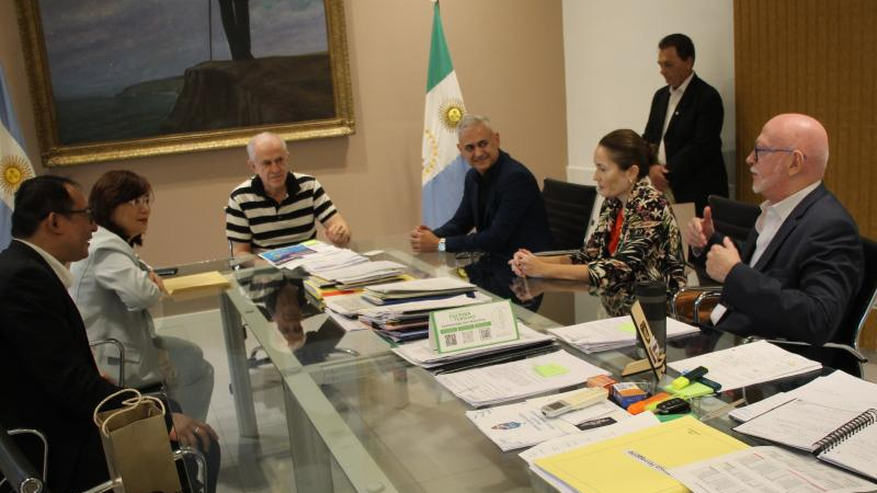 Roy Nikisch recibió a la embajadora de Taiwán y diagramaron agenda a futuro