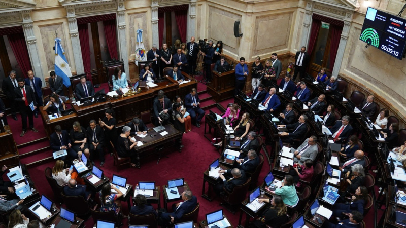 A partir de enero, los senadores se aumentarán las dietas y pasarían a cobrar $ 9,5 millones por mes