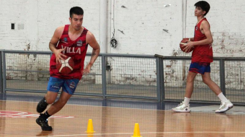Villa se pone a punto a la espera del debut frente a Montmartre