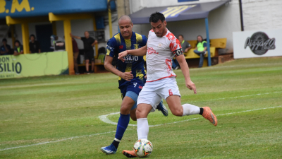 "Resi" no lo pudo aguantar y quedó eliminado ante Mitre de Posadas