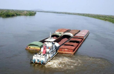 La UIA expresó dudas sobre licitación de la hidrovía Paraná-Paraguay