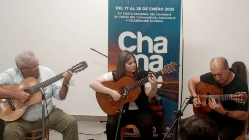 Presentación de Mbaraká en La Maraña, Puerto Tirol