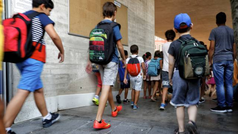 Volver a la escuela, de pie o derrotados