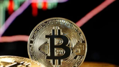 Bitcoin se hundió más de 27% desde su valor máximo