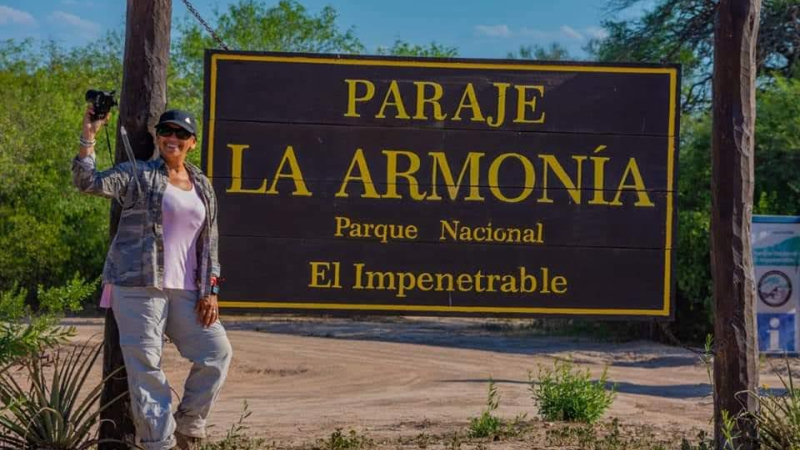 La historia de Ana, la chaqueña que inspira viajando sola