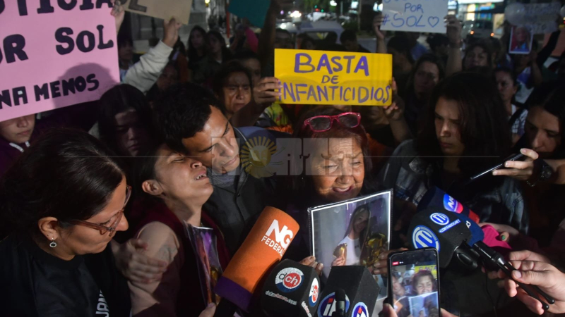 Familiares y amigos de Sol Gómez Montiel marcharon en reclamo de justicia