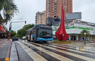 Colectivos: la UTA espera el pago de sueldos para evitar otro paro