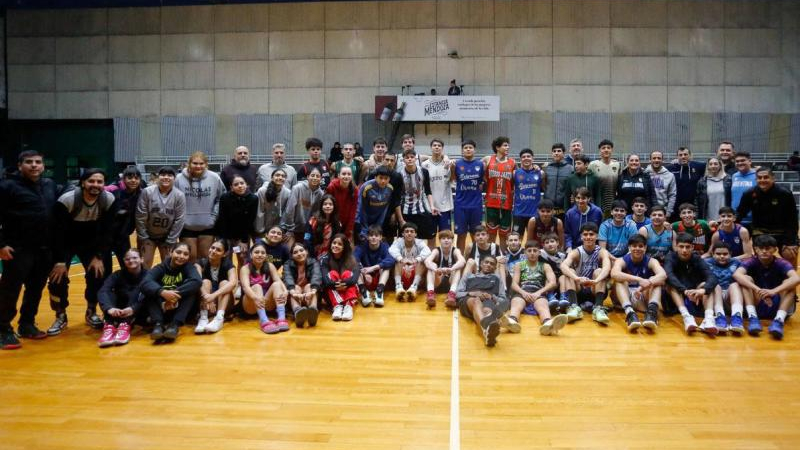 Sáenz Peña recibe al plan de Desarrollo Federal de la CAB