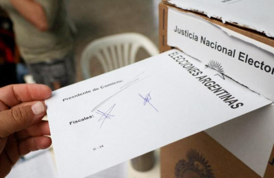 Presentan las boletas que estarán en el cuarto oscuro