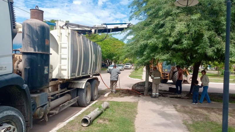Sameep realizó trabajos de limpieza de cloacas y reparación de cañerías