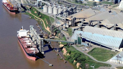 Descubrieron 400 kilos de cocaína en un buque en el puerto de San Lorenzo