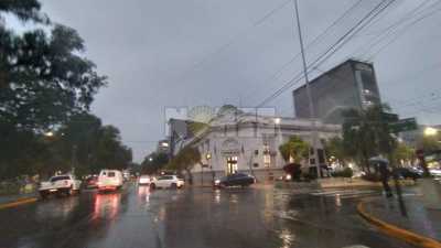 Hay alerta por tormentas fuertes con lluvias intensas para Resistencia