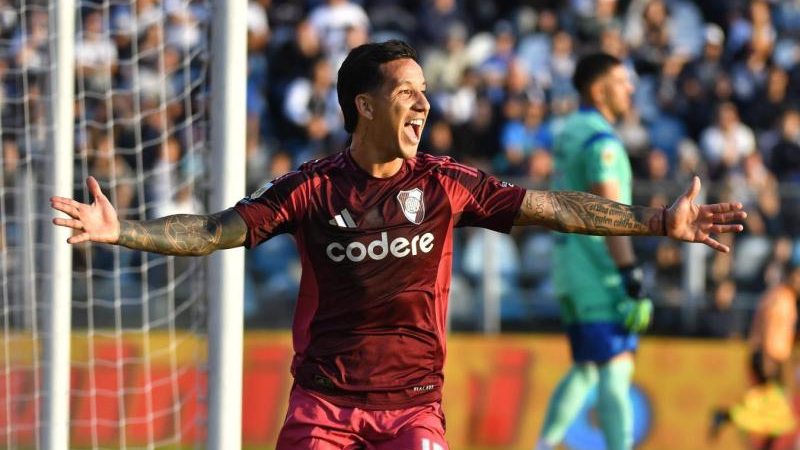 El entonado River Plate va por el triunfo que lo meta en octavos