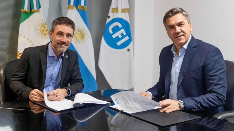 Jornada de trabajo del gobernador junto con el CFI