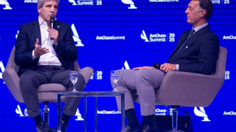 Caputo sobre las nuevas medidas para el dólar: "No es un blanqueo, es el inicio de un nuevo régimen"