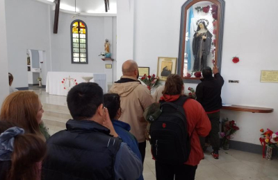 Una celebración que se comparte con pan y mate cocido