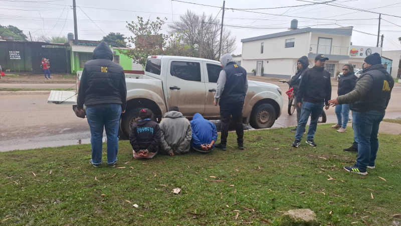 Tres detenidos por el robo a un moto Uber