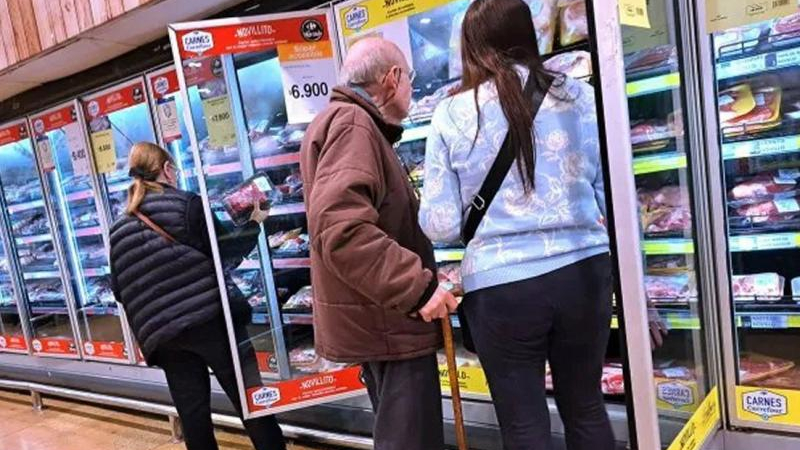 Grandes cadenas tienen más de 70 % de los productos en promociones