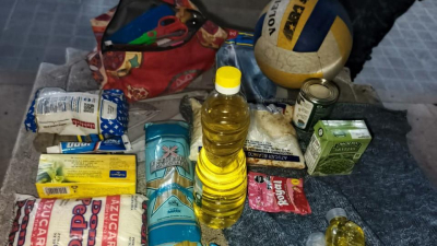 Sorprenden a un joven robando útiles y mercadería de una escuela