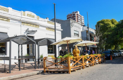 Balcones gastronómicos: crece la tensión entre bares y el Municipio por el uso del espacio público