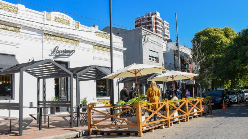Balcones gastronómicos: crece la tensión entre bares y el Municipio por el uso del espacio público