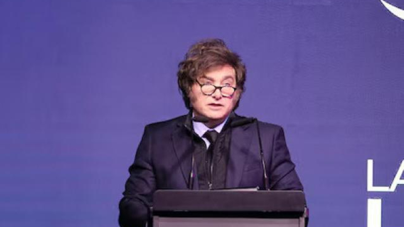 Milei denunció maniobras del peronismo en el cierre de listas