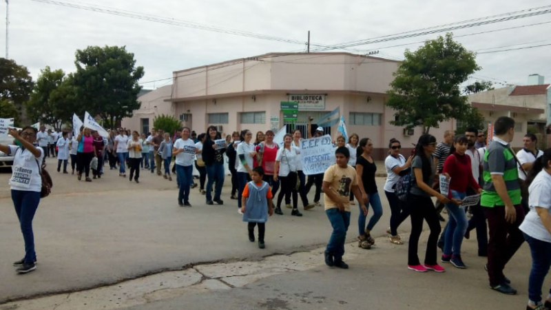 Docentes de San Martín aseguran que la cláusula gatillo "es insuficiente"