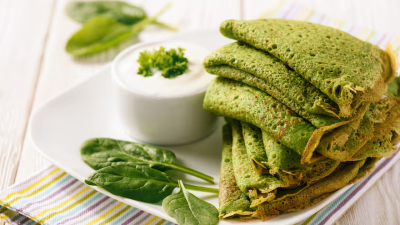 Crepes keto de espinaca y queso
