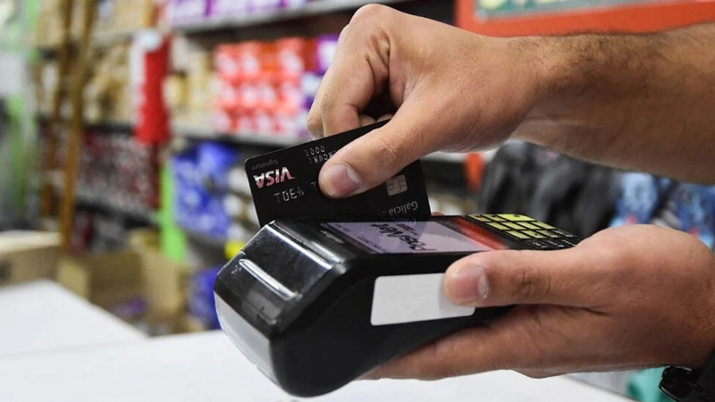 El 46% de las compras en supermercados se paga con tarjeta