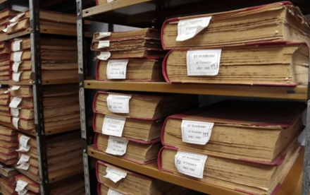 libro archivo.jpg
