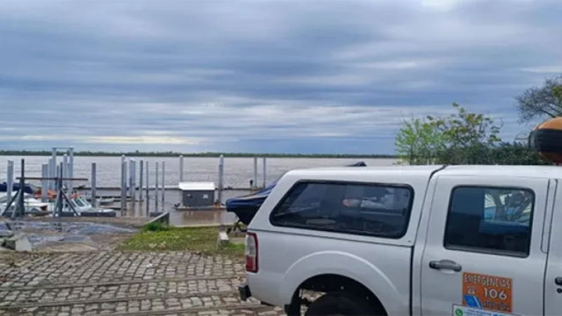 Hallaron el cuerpo de un hombre flotando en el río Paraná