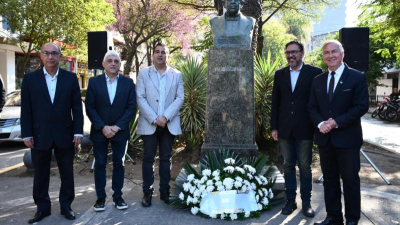 El Municipio destacó el legado de Sarmiento en homenajes por el Día del Maestro