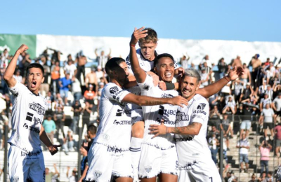 Obregón y Díaz Chaves se meten en el once de For Ever