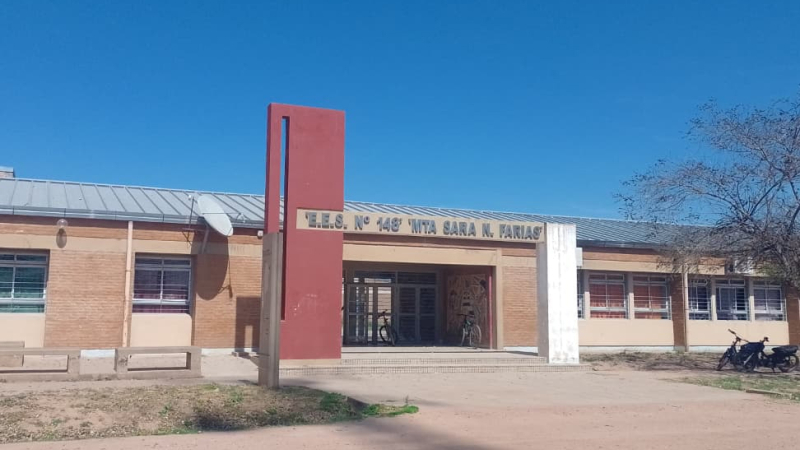 El colegio secundario N° 148 de Río Muerto celebró su aniversario por primera vez